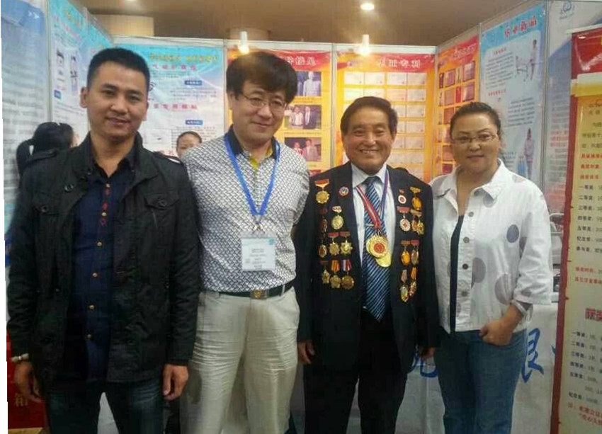 易視界運(yùn)營(yíng)總經(jīng)理陶國(guó)文先生在九朝古都受邀與視力防護(hù)行業(yè)專(zhuān)家和權(quán)威人士交流推動(dòng)行業(yè)發(fā)展事宜