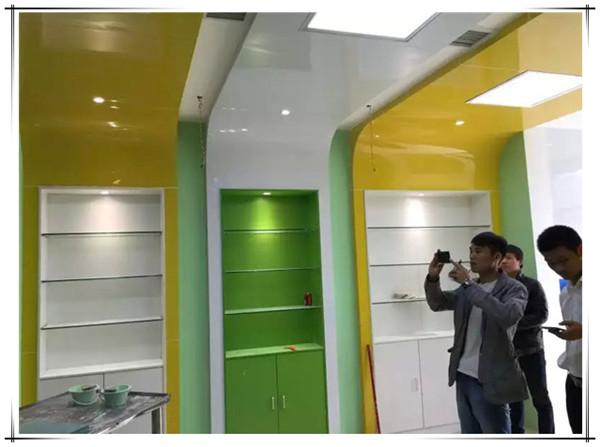 易視界康平路店裝修即將完畢近日開(kāi)業(yè)