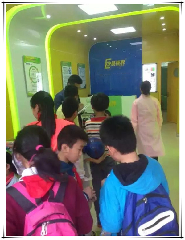 易視界春暉小學店