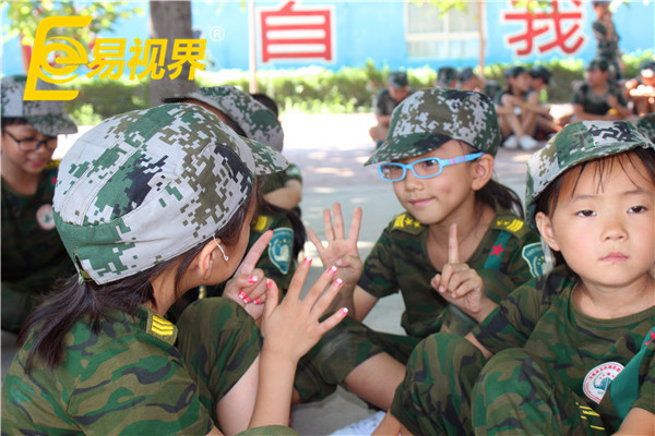 小朋友們開(kāi)心應(yīng)對(duì)每天的挑戰(zhàn)，加油！