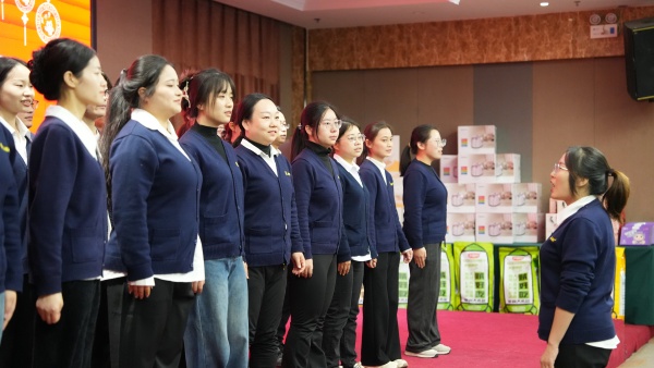 易視界2025年10月嘉獎(jiǎng)會(huì)暨11月啟動(dòng)大會(huì)精彩瞬間