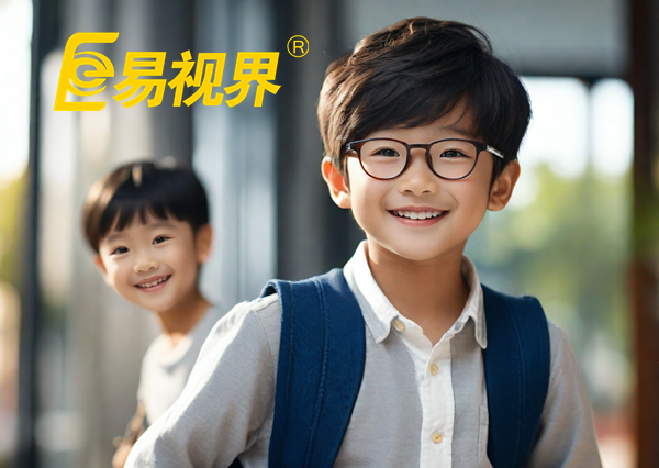 青少年弱視是什么原因引起的 易視界視光中心